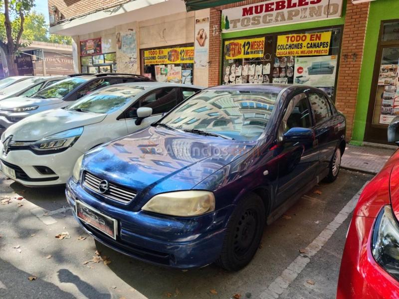 Opel Astra 5p Comfort 1.6 16V