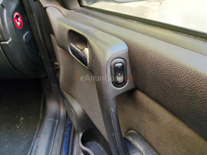 Opel Astra 5p Comfort 1.6 16V