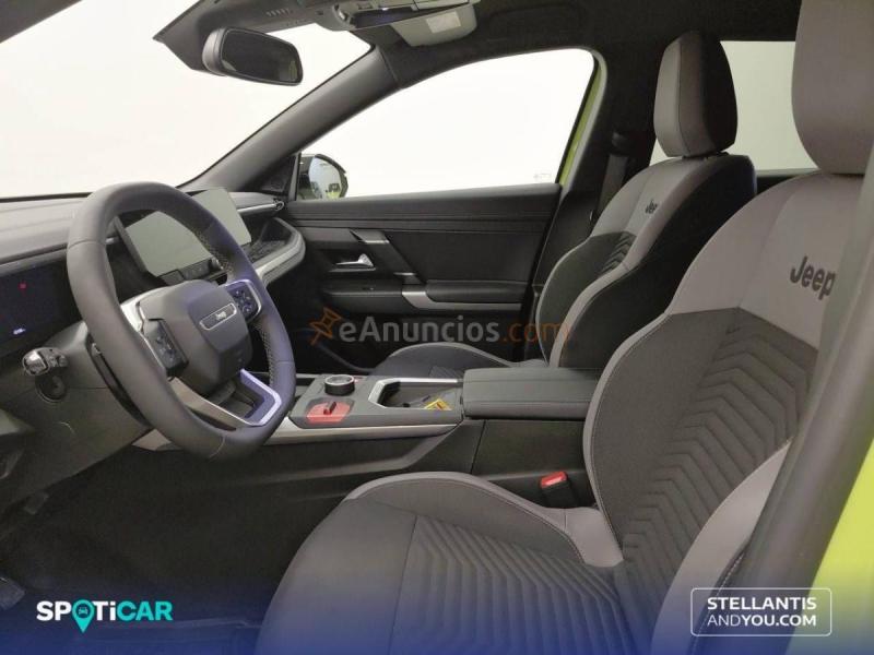 Jeep Compass  1.6 PHEV 225HP  AT First Edition