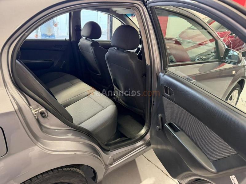 Chevrolet Aveo 5p LS 1.2 16v Chevrolet Aveo Sedán 1.4 LS de 101 CV, año 2012