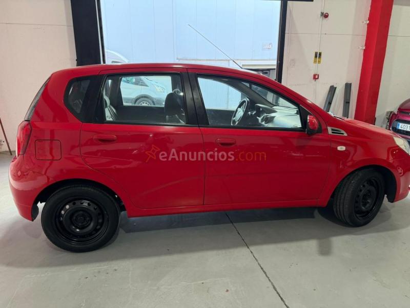 Chevrolet Aveo 5p 1.2 16v LS Chevrolet Aveo 1.2 de 84 CV,