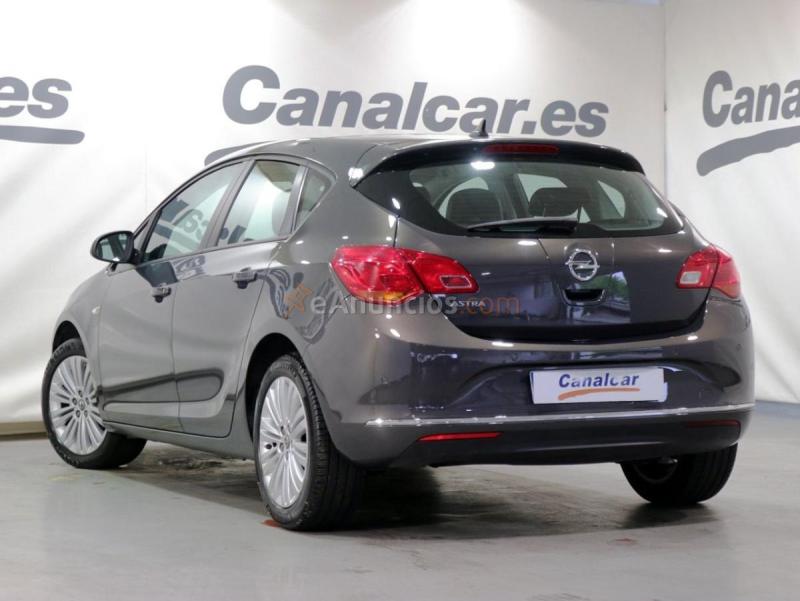 Opel Astra 5p Selective 1.6 115 CV 