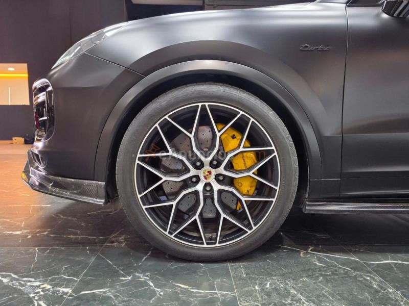Porsche Cayenne Turbo