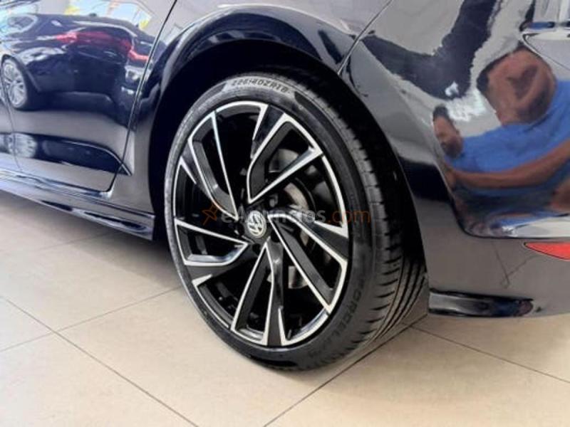 VOLKSWAGEN Golf R 2.0 TSI BMT 4Motion DSG