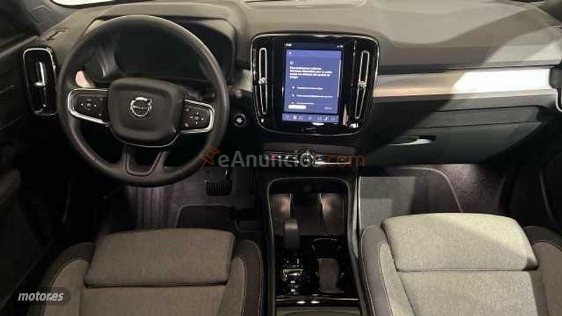 Volvo XC40 XC40 Plus, B3 Mild hybrid, Gasolina, Dark de 2026 con 11.073 Km por 37.900 EUR. en Asturias