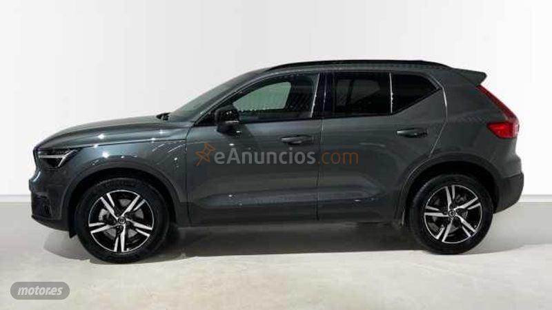 Volvo XC40 XC40 Plus, B3 Mild hybrid, Gasolina, Dark de 2026 con 11.073 Km por 37.900 EUR. en Asturias
