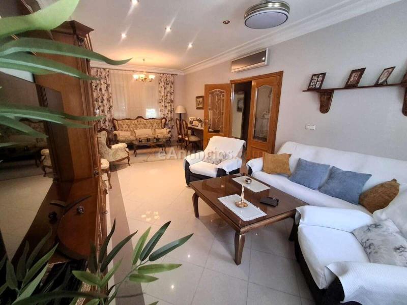 Magnifica casa con estupendas calidades