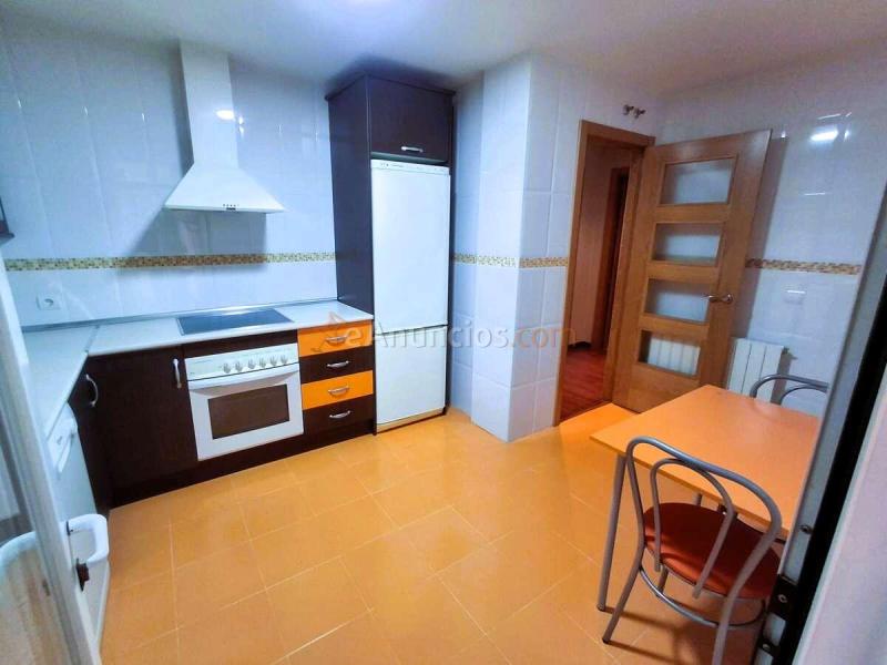Se vende piso nuevo en calle constitución