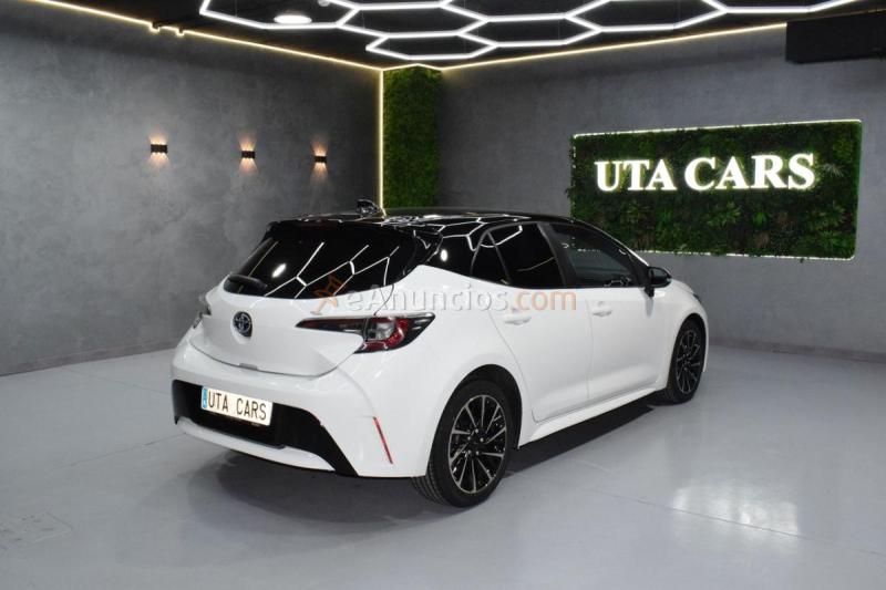 Toyota Corolla 1.8 125H ACTIVE TECH E-CVT