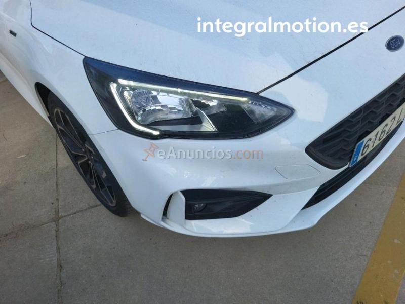 Ford Focus 1.0 Ecoboost MHEV 92kW ST-Line