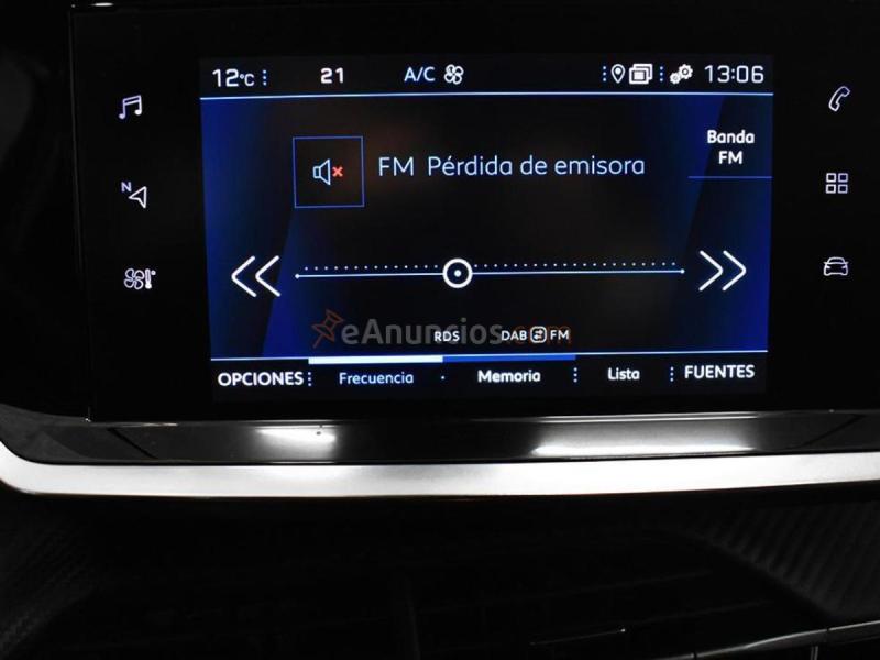 Peugeot 2008 1.2 100CV Allure