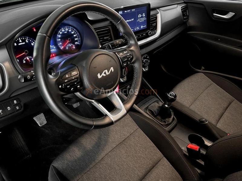 Kia Stonic 1.2 84CV Concept