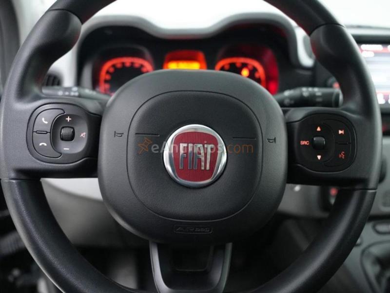 Fiat Panda 1.0 Hybrid 70CV Garmin