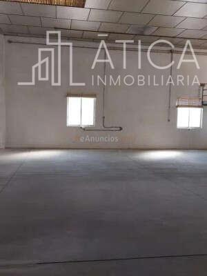Nave en venta