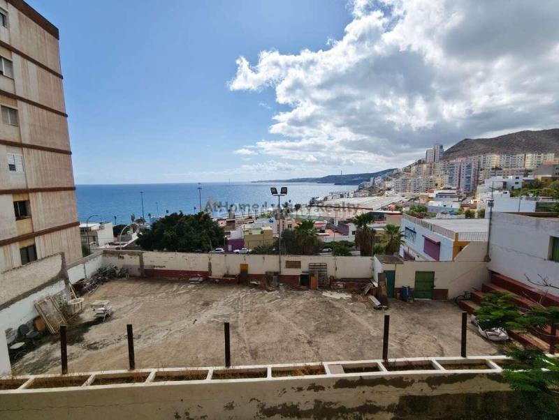 Piso de 3 dormitorios para reformar en Casablanca, Las Palmas de Gran Canaria