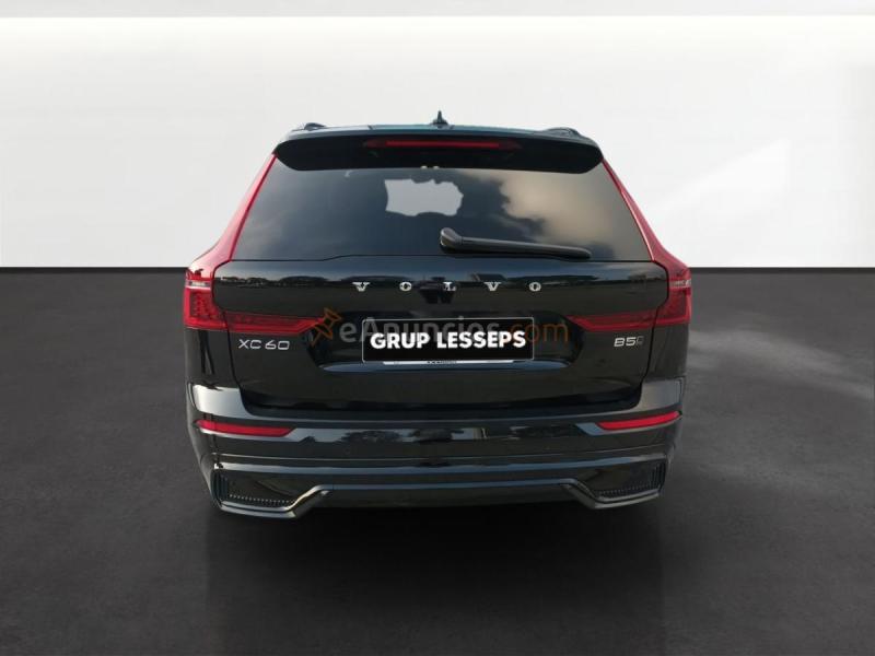 Volvo XC60 2.0 B5 P MHEV PLUS DARK AUTO 4WD 250 5P