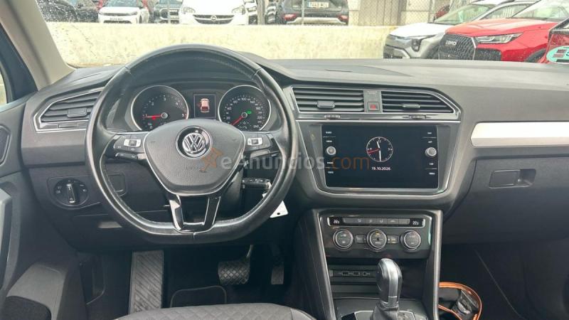 Volkswagen Tiguan 2.0 TDI SCR R-LINE DSG SPORT 150 5P