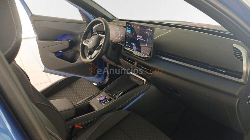 Volkswagen T-Roc 1.5 TSI 110KW DSG R-LINE 5P