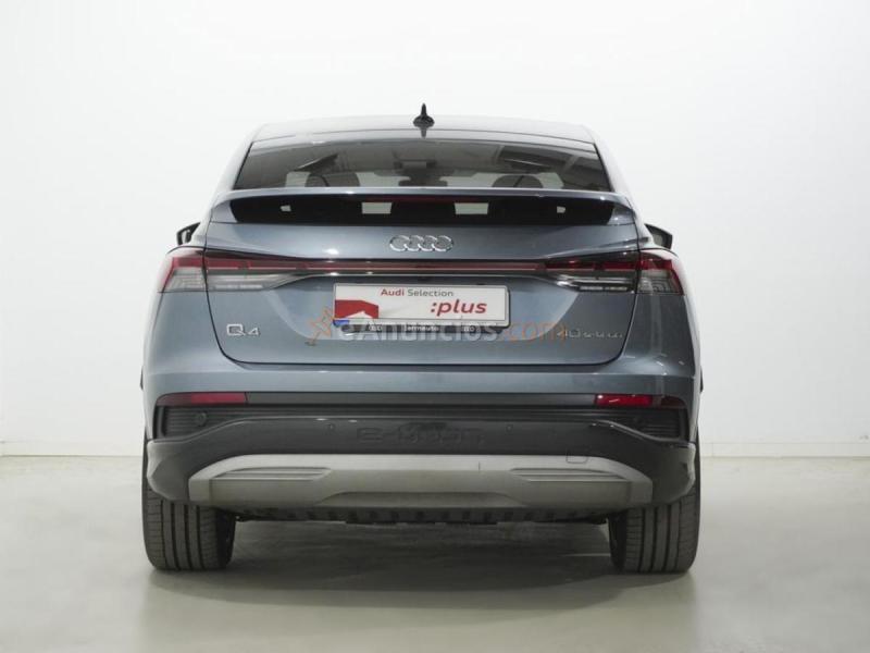 Audi Q4 Advanced 40 e-tron 82kWh 150 kW (204 CV)