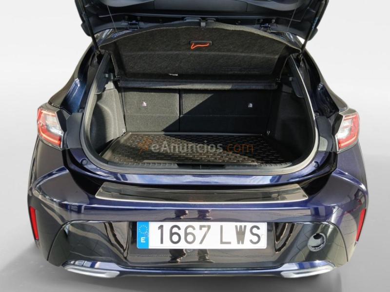 Toyota Corolla BERLINA CON PORTON 2.0 HYBRID STYLE E-CVT 180 5P
