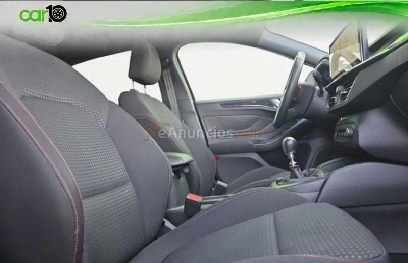 Ford Focus 1.0 Ecoboost MHEV 114kW ST-Line
