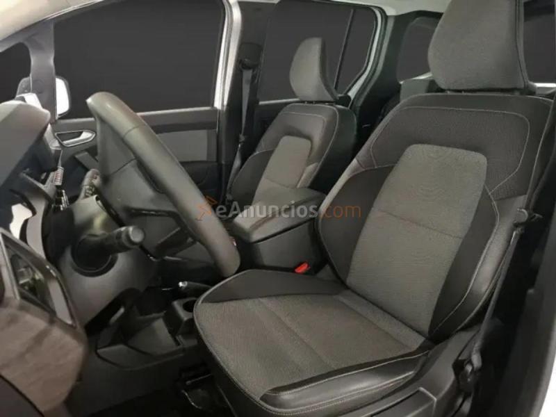 Renault Kangoo Zen Combi 5 Plazas  Desde 284€mes 
