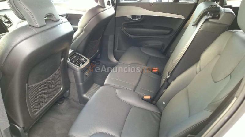 Volvo XC90 PLUS T8 HIBRIDO ENCHUFABLE DARK 7 PLAZAS