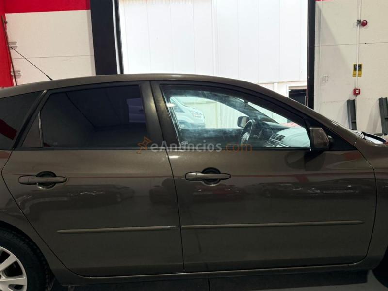 Mazda mazda3 3 5p Active CRTD 109cv MAZDA 3 1.6 CRTD ACTIVE+ 109 CV  Diésel, 5 puertas, año 2006