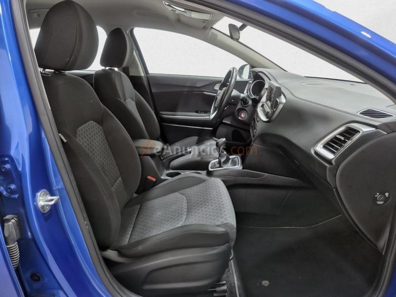 Kia Ceed 1.0 T-GDi 74kW (100CV) Concept