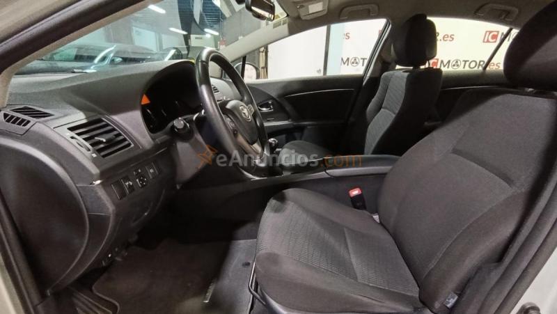 Toyota Avensis Active  2.0 D-4D