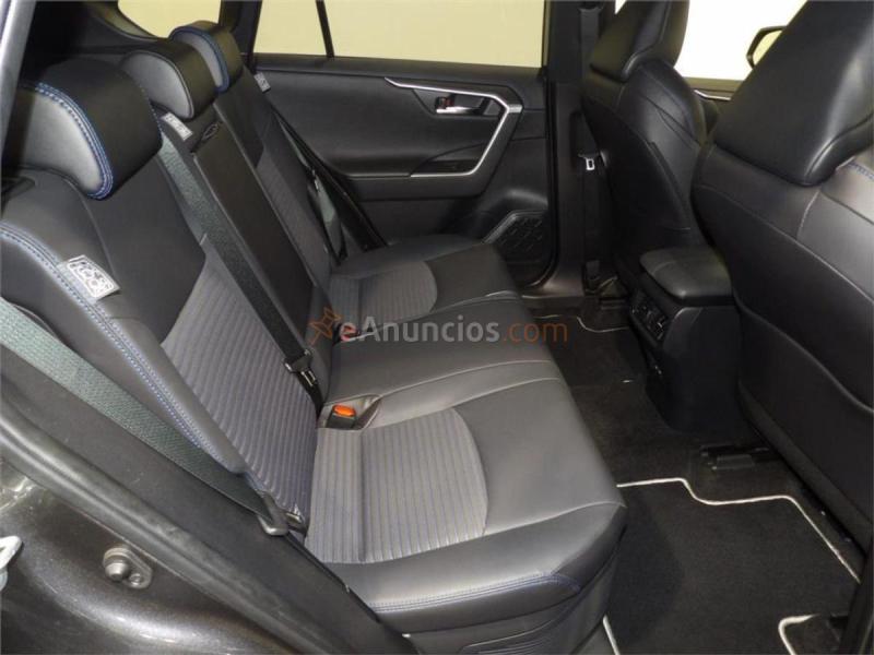 Toyota Rav4 2.5l 220H Style
