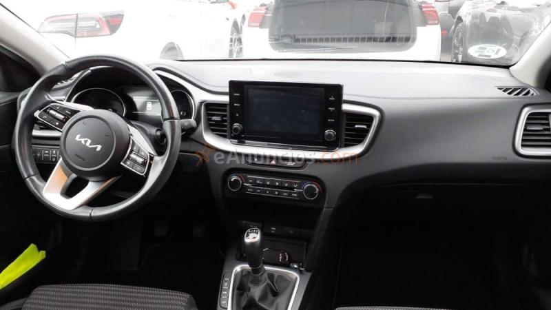 Kia Ceed 1.0 T-gdi 74kw (100cv) Drive