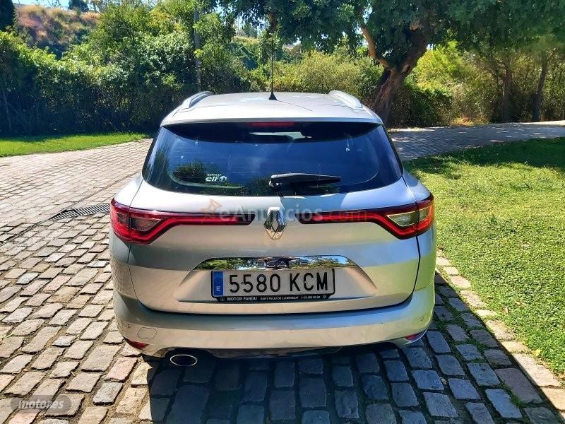 Renault Megane 1.5 DCI 110CV  SPORT TOURER ZEN ENERGY de 2017 con 102.000 Km por 11.900 EUR. en Barcelona