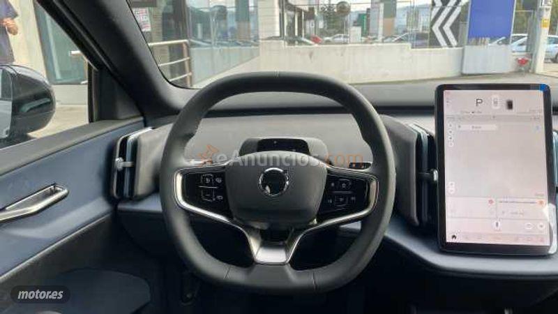 Volvo EX30 EX30 CORE P5 LONG RANGE ELECTRIC de 2026 con 2 Km por 39.000 EUR. en Vizcaya