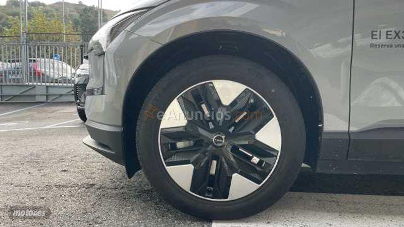 Volvo EX30 EX30 CORE P5 LONG RANGE ELECTRIC de 2026 con 2 Km por 39.000 EUR. en Vizcaya