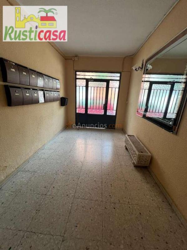 Vivienda de tres dormitorios en planta baja.