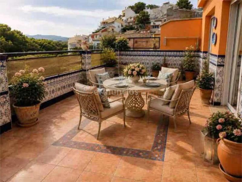 Piso de lujo con terraza, garaje, trasteros y ascensor en Caravaca de la Cruz