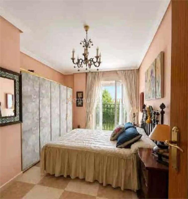 Piso de lujo con terraza, garaje, trasteros y ascensor en Caravaca de la Cruz