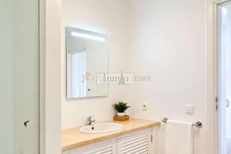 Apartamento luminoso de 2 dormitorios con terraza y vistas al mar en Sansofé Puerto, Puerto de Santiago