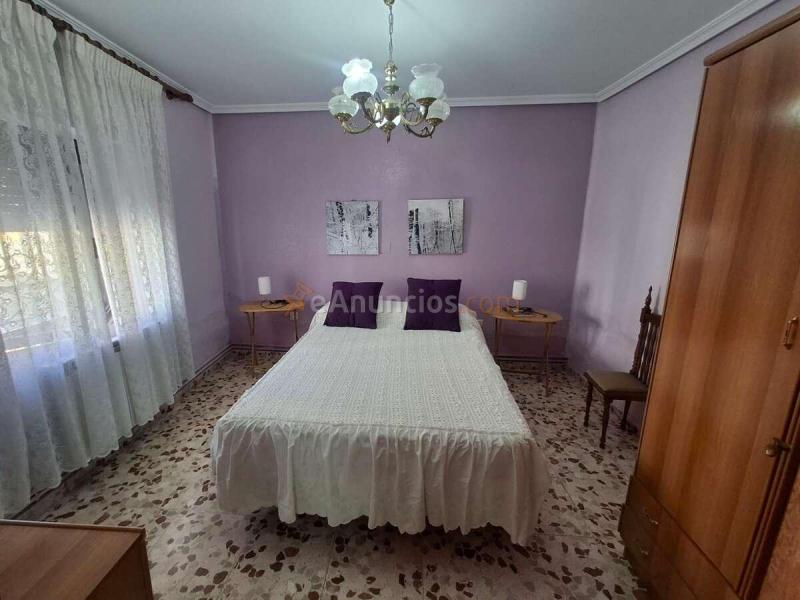 Se vende comoda casa en planta baja