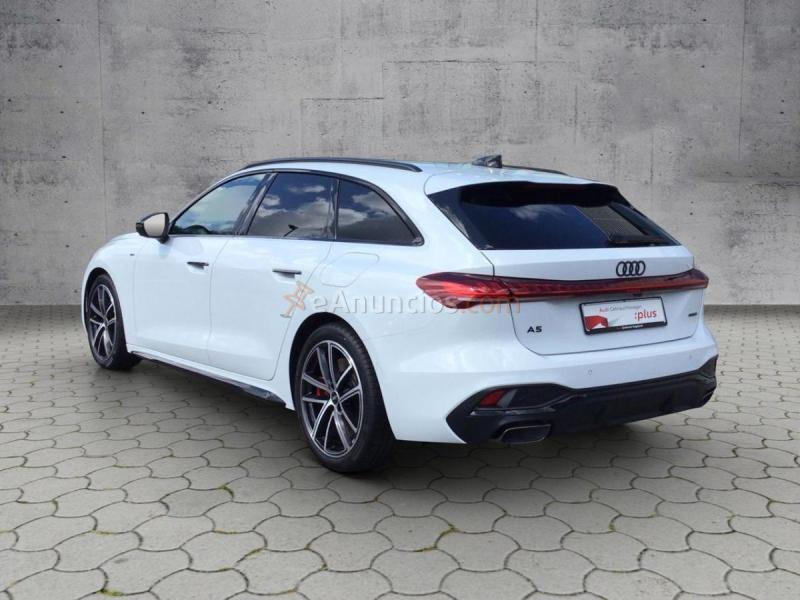 Audi A5 Avant e-hybrid Black line quattro 270 kW