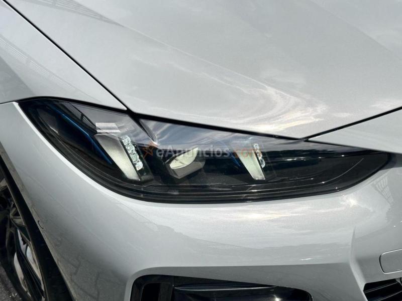 BMW Serie 4 M440i xDrive Coupé