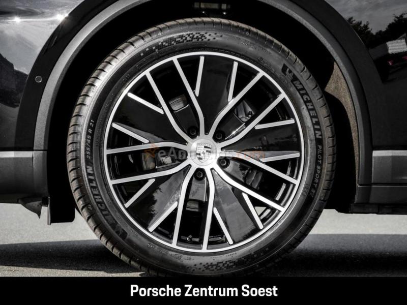 Porsche Macan Macan