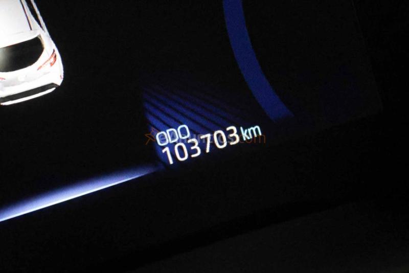 Toyota Corolla 1.8 125H BUSINESS PLUS E-CVT