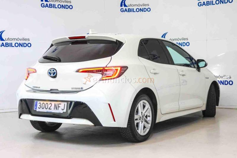 Toyota Corolla 1.8 125H BUSINESS PLUS E-CVT