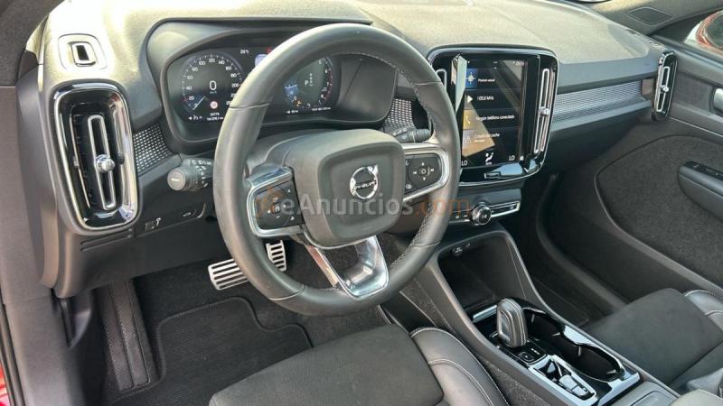 Volvo XC40 XC40 1.5 T3 R-DESIGN AUTO 163 5P