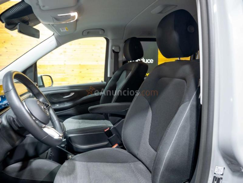 Mercedes 220 V 220  D STYLE LARGO