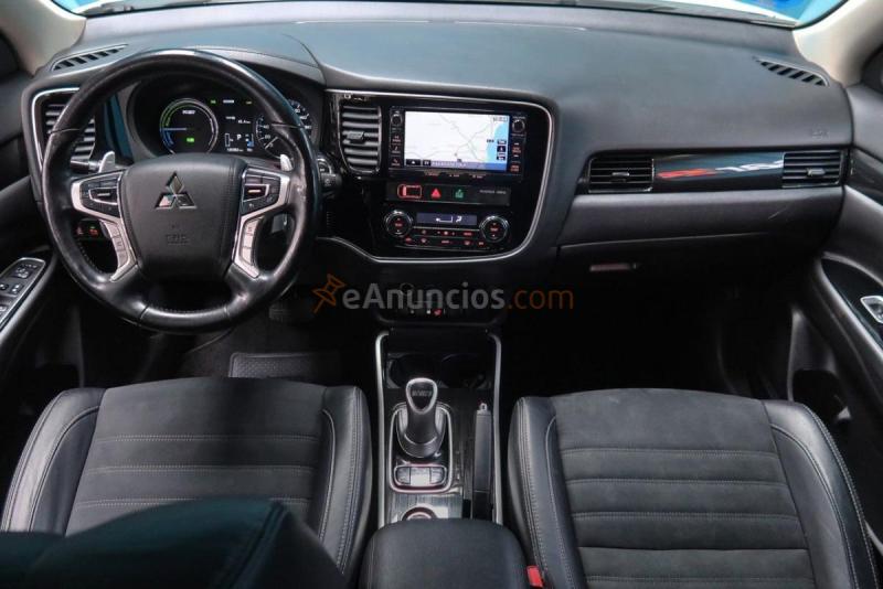 Mitsubishi Outlander 2.0 PHEV Kaiteki Auto 4WD