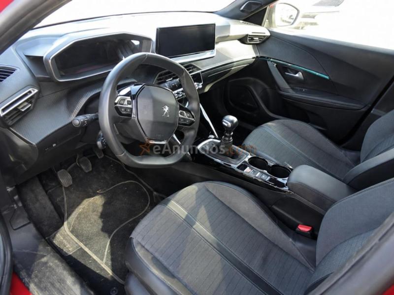 Peugeot 2008 Allure Pack Puretech 130 SS 6 Vel. MAN 