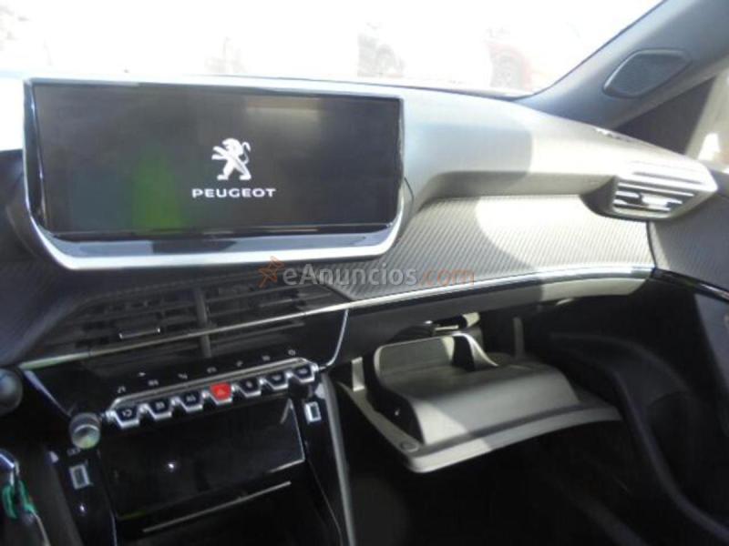 Peugeot 2008 Allure Pack Puretech 130 SS 6 Vel. MAN 